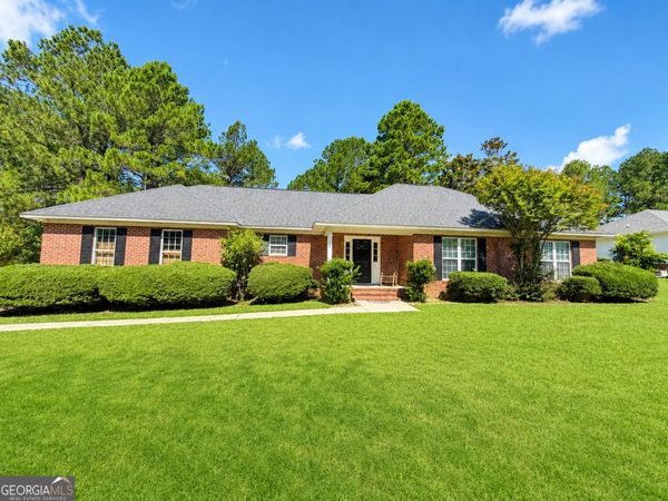 2005 Parkway Place Drive, Statesboro, GA 30458