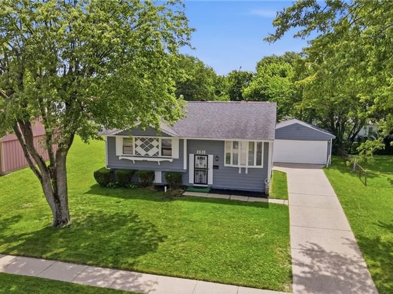 2020 Elmsford Street, Springfield, OH 45506 Photo 2