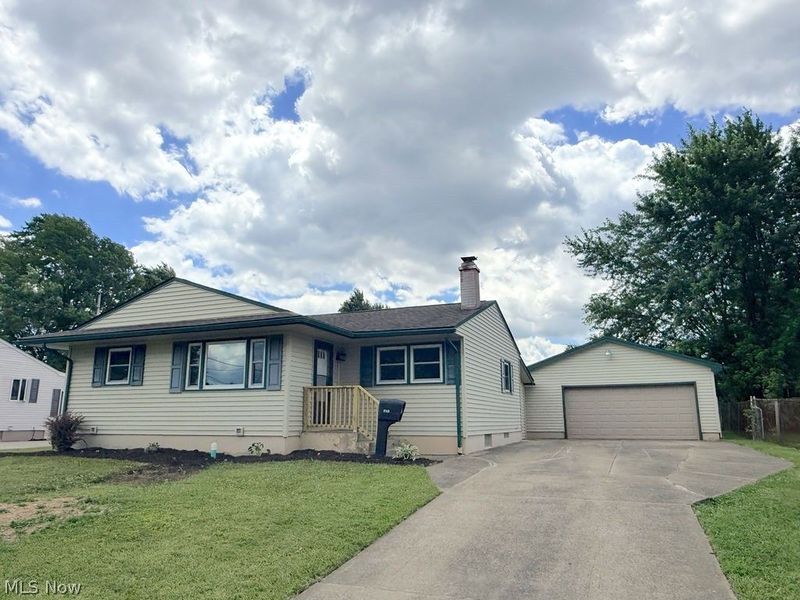 5193 Pinecrest, Austintown, OH 44515 Photo 1