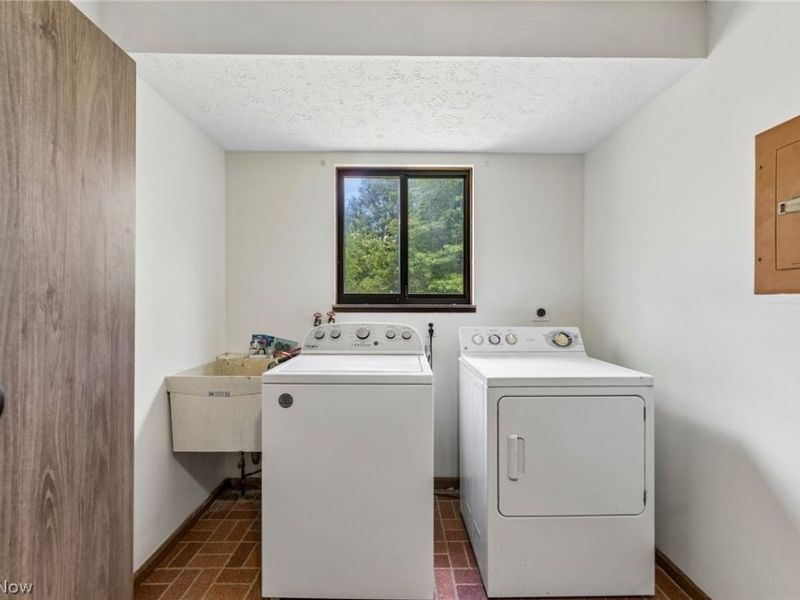 4905 Jody Lynn Drive, Mentor, OH 44060 Photo 16