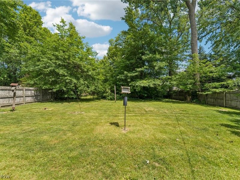 4905 Jody Lynn Drive, Mentor, OH 44060 Photo 18