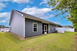 310 Conifer Street photo 4
