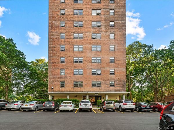 21-66 33rd Road , Unit 11B, Astoria, NY 11106