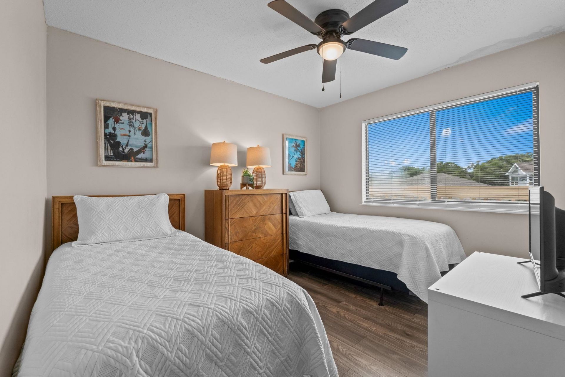 9661 Shore Dr.  Photo 16