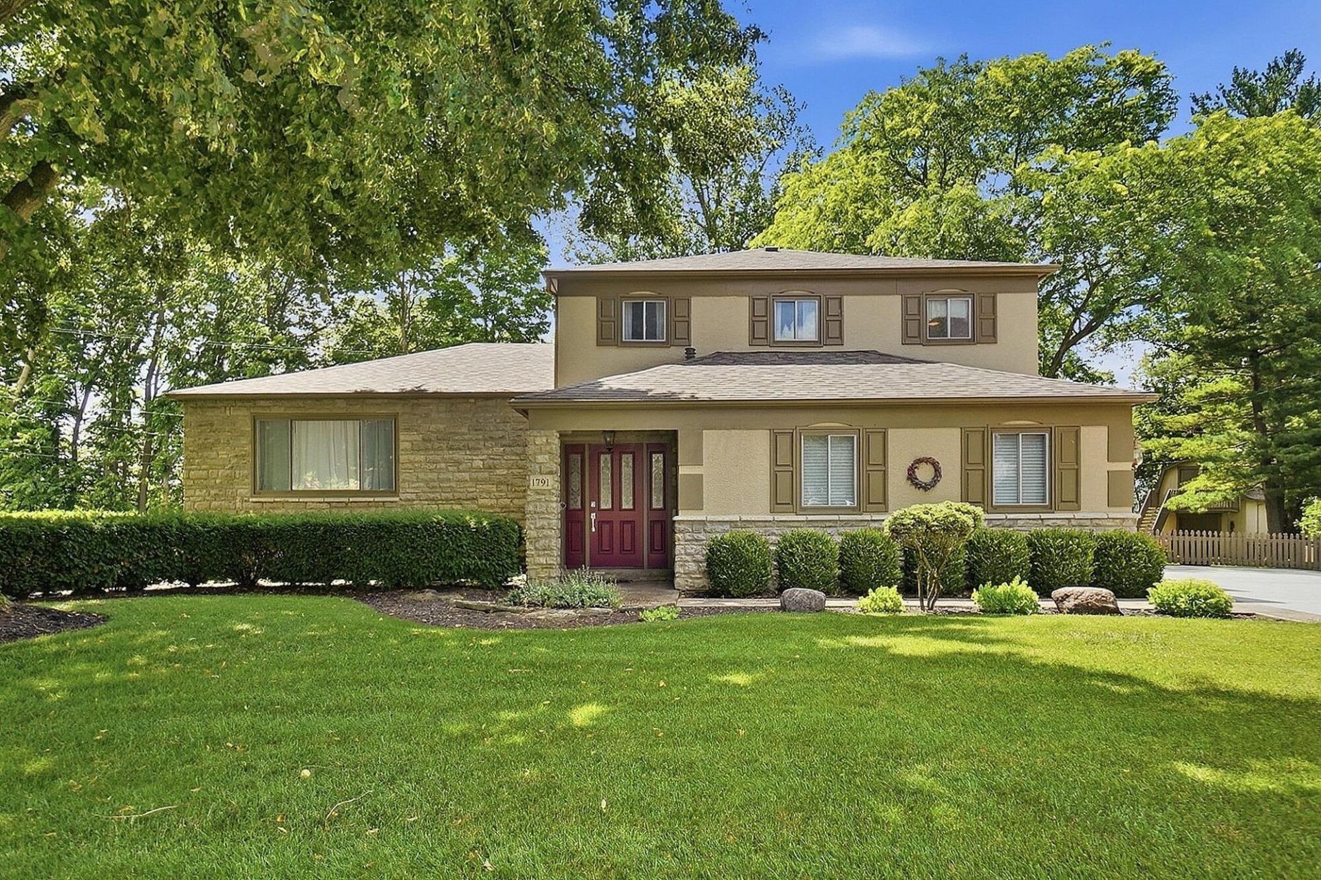 1791 Hickory Hill Drive, Columbus, OH 43228 Main Photo
