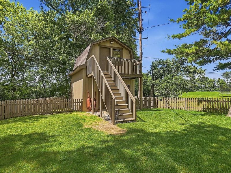 1791 Hickory Hill Drive, Columbus, OH 43228 Photo 21