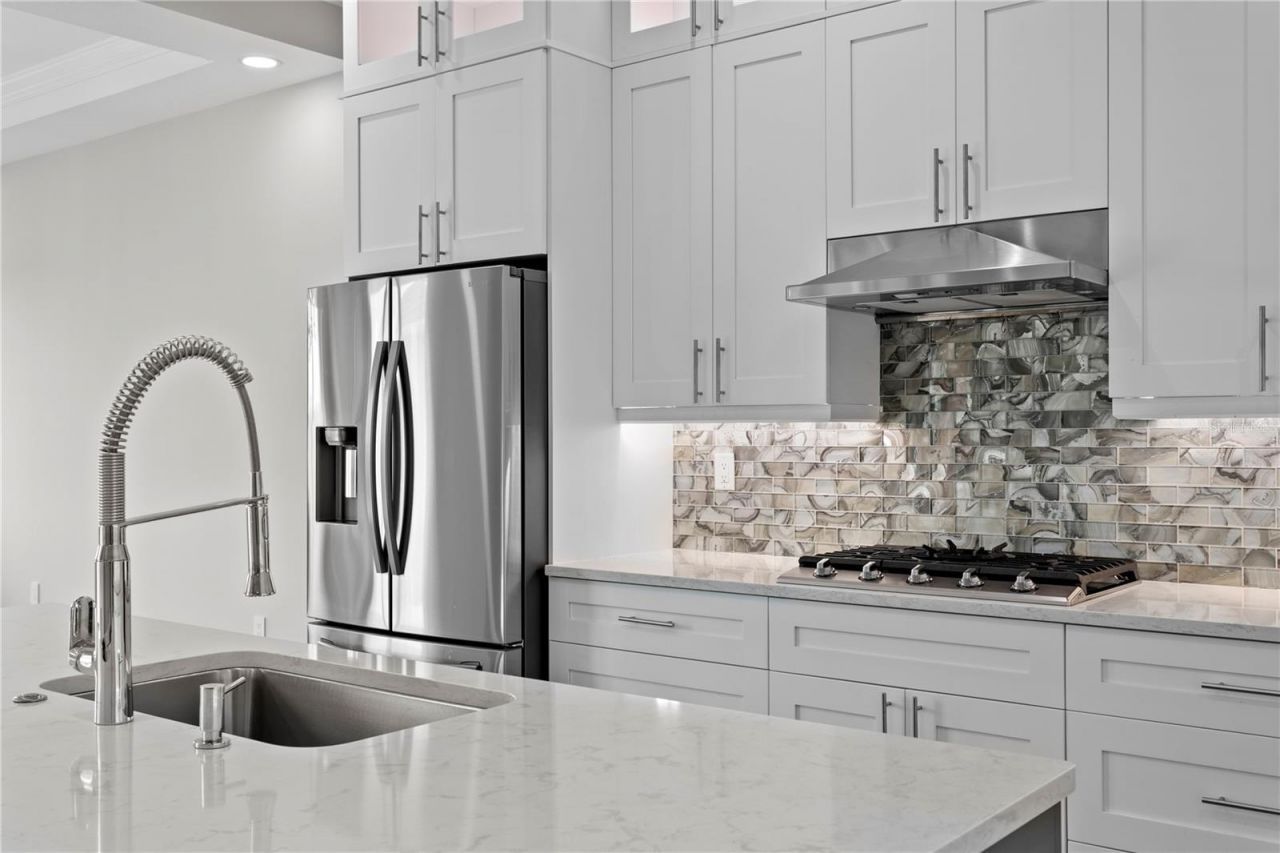 11 Franklin Court S, Unit C, Saint Petersburg, FL 33711 Photo