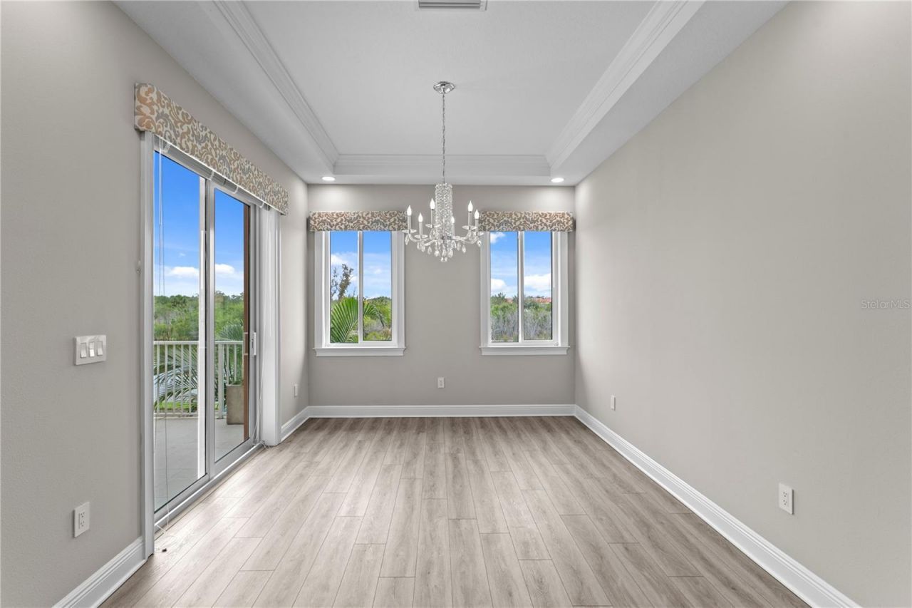 11 Franklin Court S, Unit C, Saint Petersburg, FL 33711 Photo