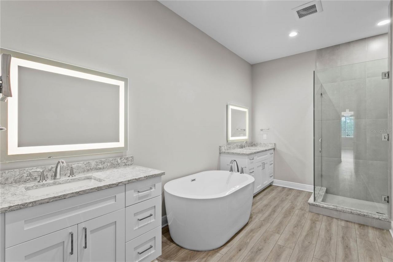 11 Franklin Court S, Unit C, Saint Petersburg, FL 33711 Photo