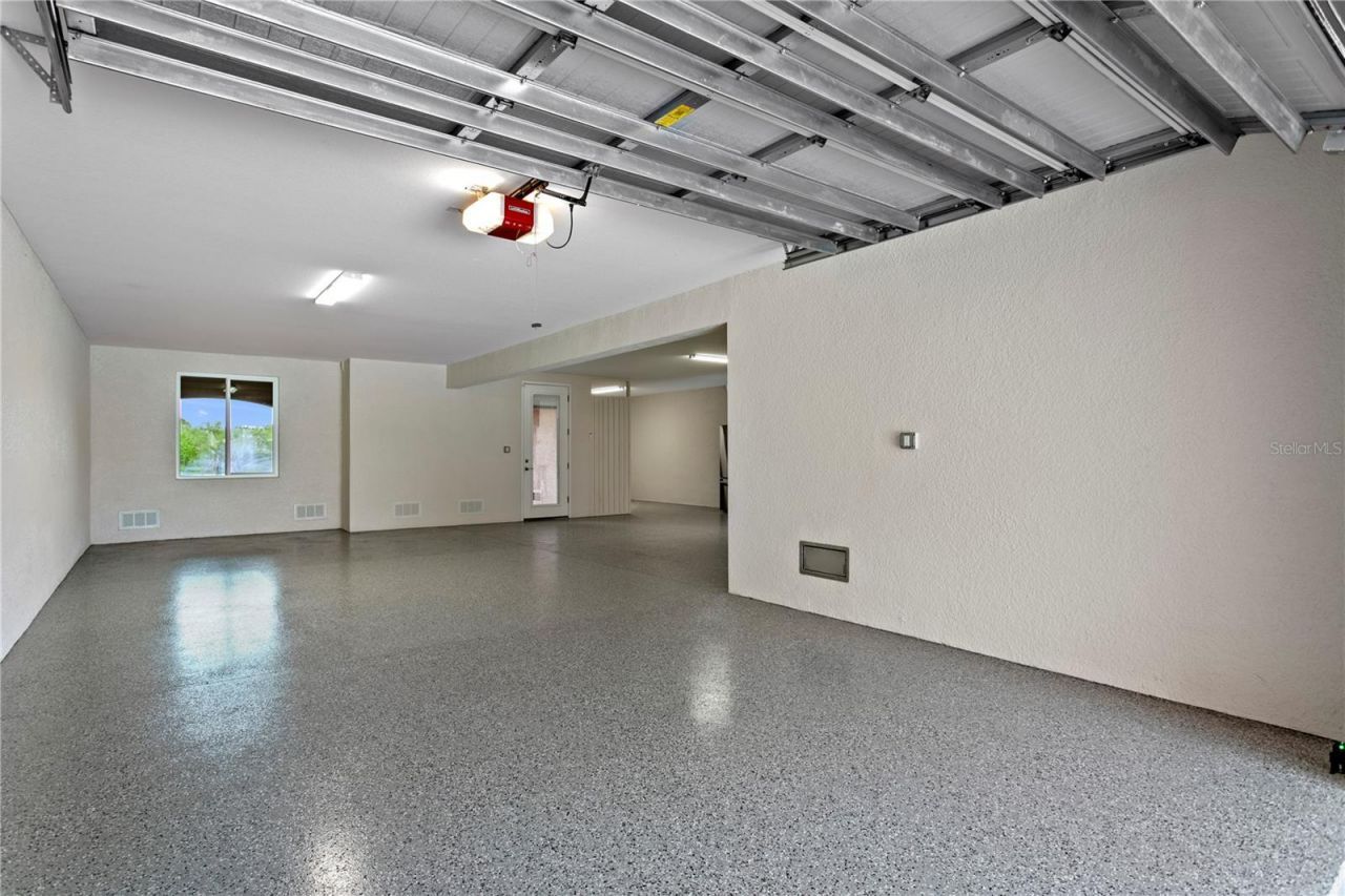 11 Franklin Court S, Unit C, Saint Petersburg, FL 33711 Photo