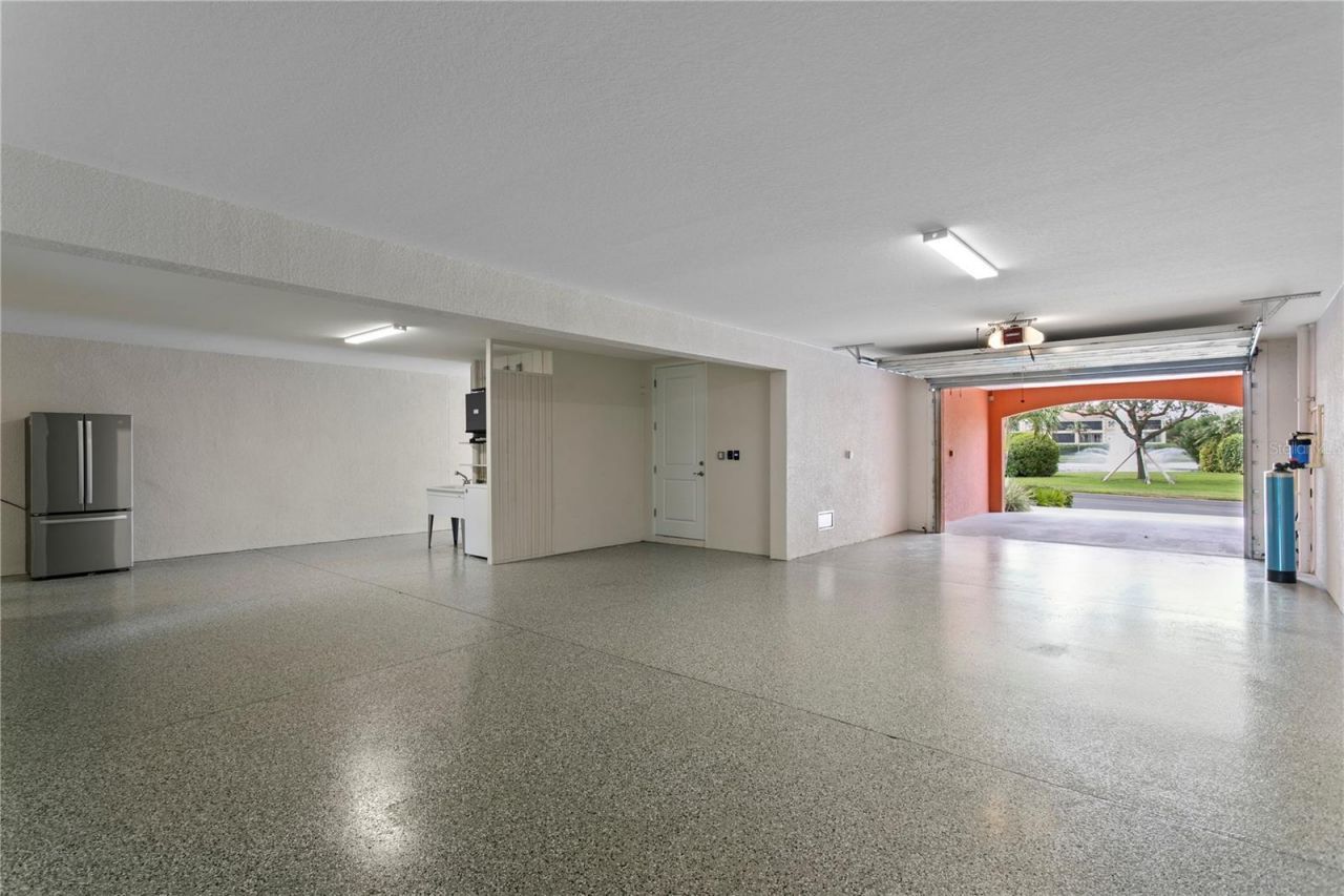 11 Franklin Court S, Unit C, Saint Petersburg, FL 33711 Photo