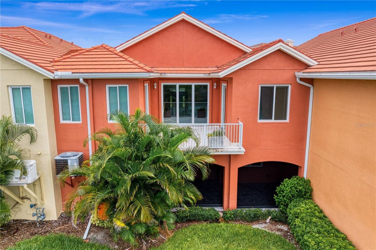 11 Franklin Court S, Unit C, Saint Petersburg, FL 33711 Photo