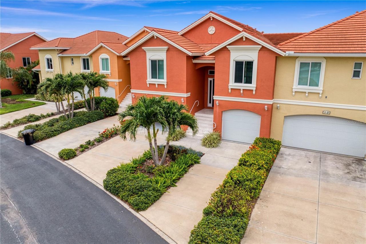 11 Franklin Court S, Unit C, Saint Petersburg, FL 33711 Photo