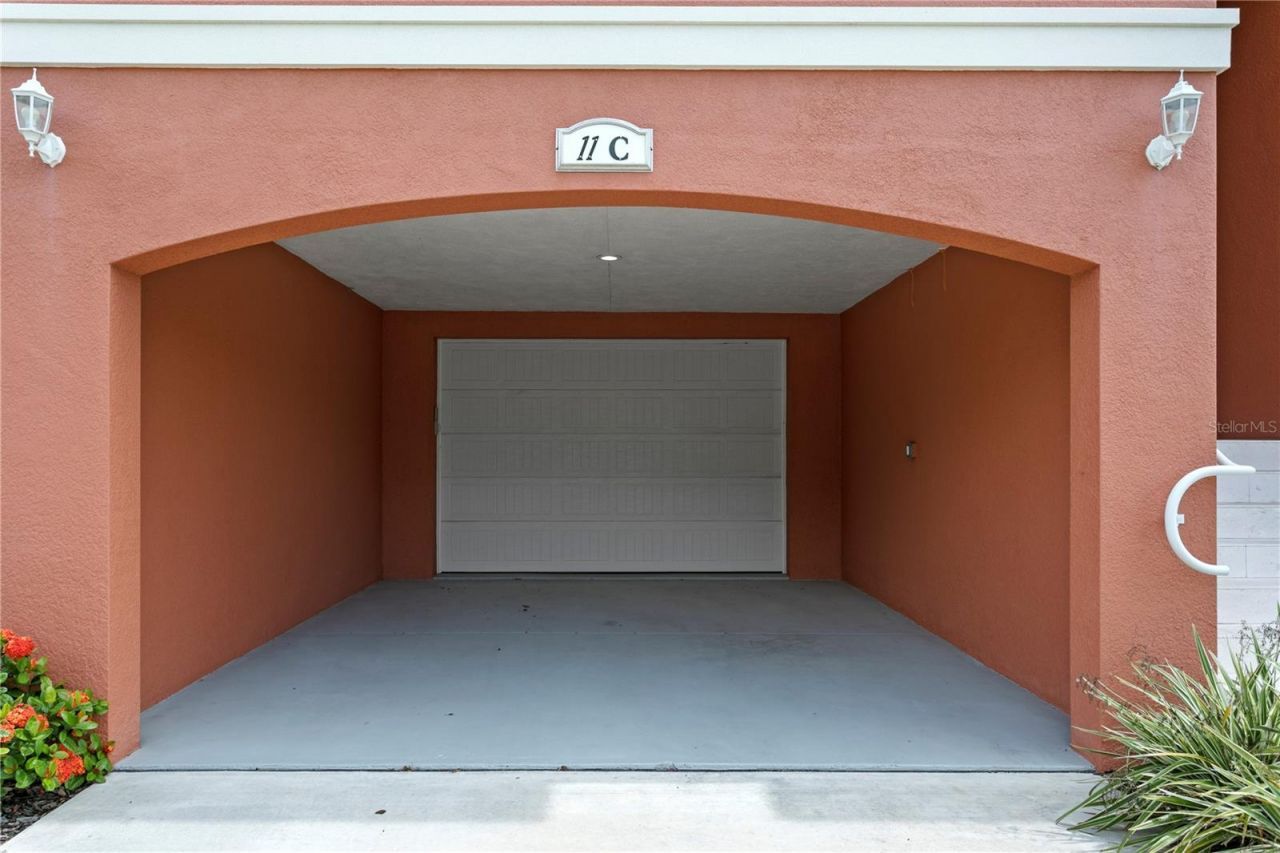 11 Franklin Court S, Unit C, Saint Petersburg, FL 33711 Photo