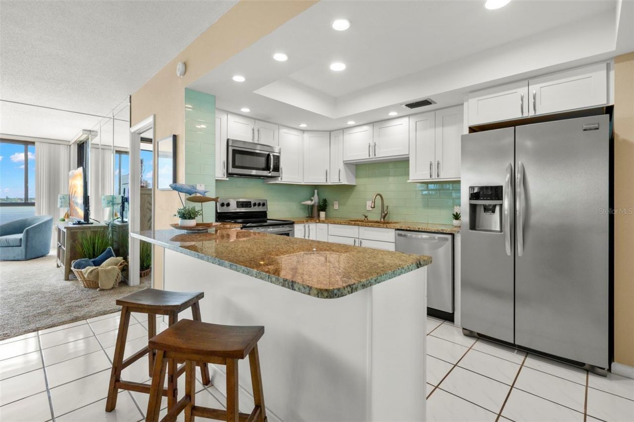 7100 Sunshine Skyway Lane S, Unit 703, Saint Petersburg, FL 33711 Photo