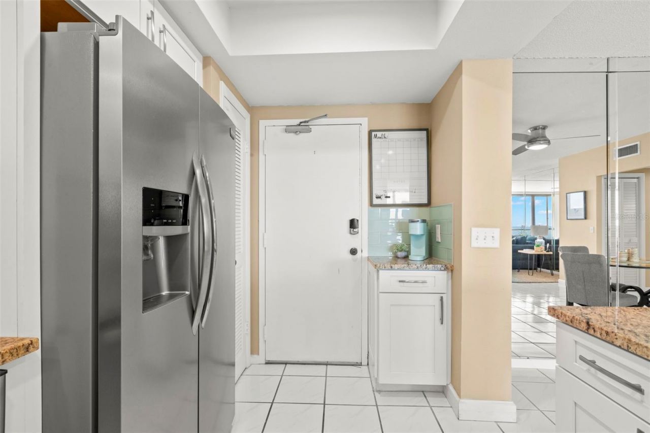 7100 Sunshine Skyway Lane S, Unit 703, Saint Petersburg, FL 33711 Photo