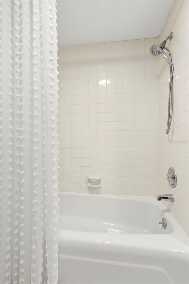 7100 Sunshine Skyway Lane S, Unit 703, Saint Petersburg, FL 33711 Photo