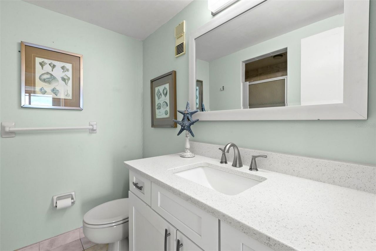 7100 Sunshine Skyway Lane S, Unit 703, Saint Petersburg, FL 33711 Photo