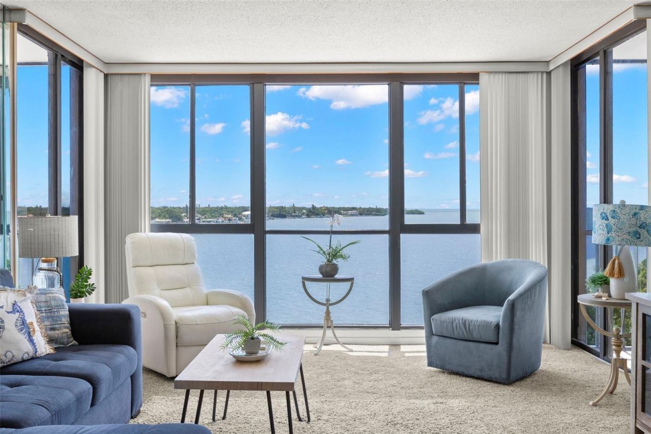 7100 Sunshine Skyway Lane S, Unit 703, Saint Petersburg, FL 33711 Photo