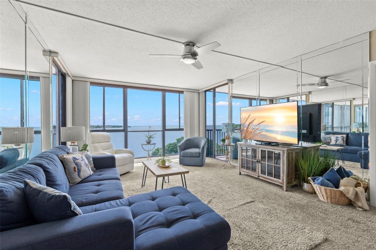 7100 Sunshine Skyway Lane S, Unit 703, Saint Petersburg, FL 33711 Photo