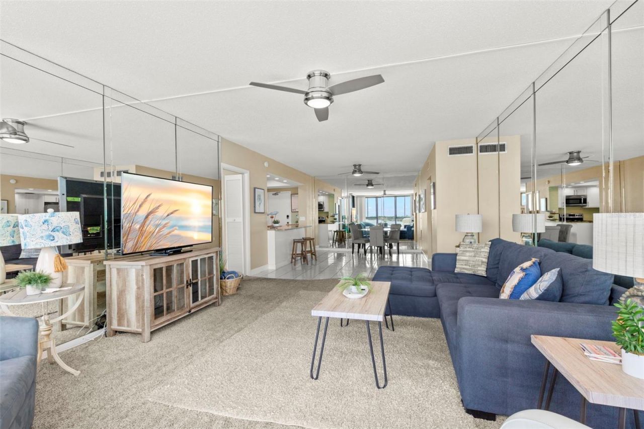 7100 Sunshine Skyway Lane S, Unit 703, Saint Petersburg, FL 33711 Photo