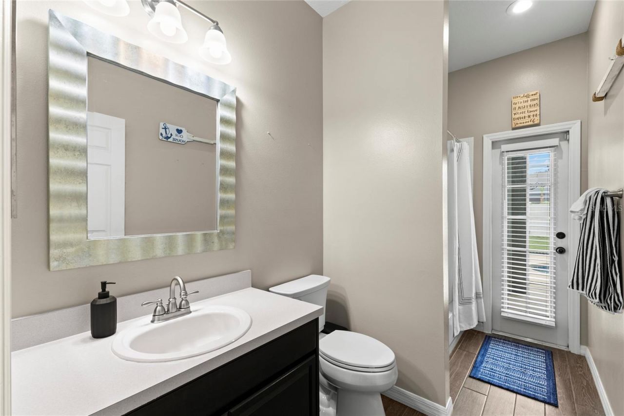 4038 Lithia Ridge Boulevard , Valrico, FL 33596 Photo