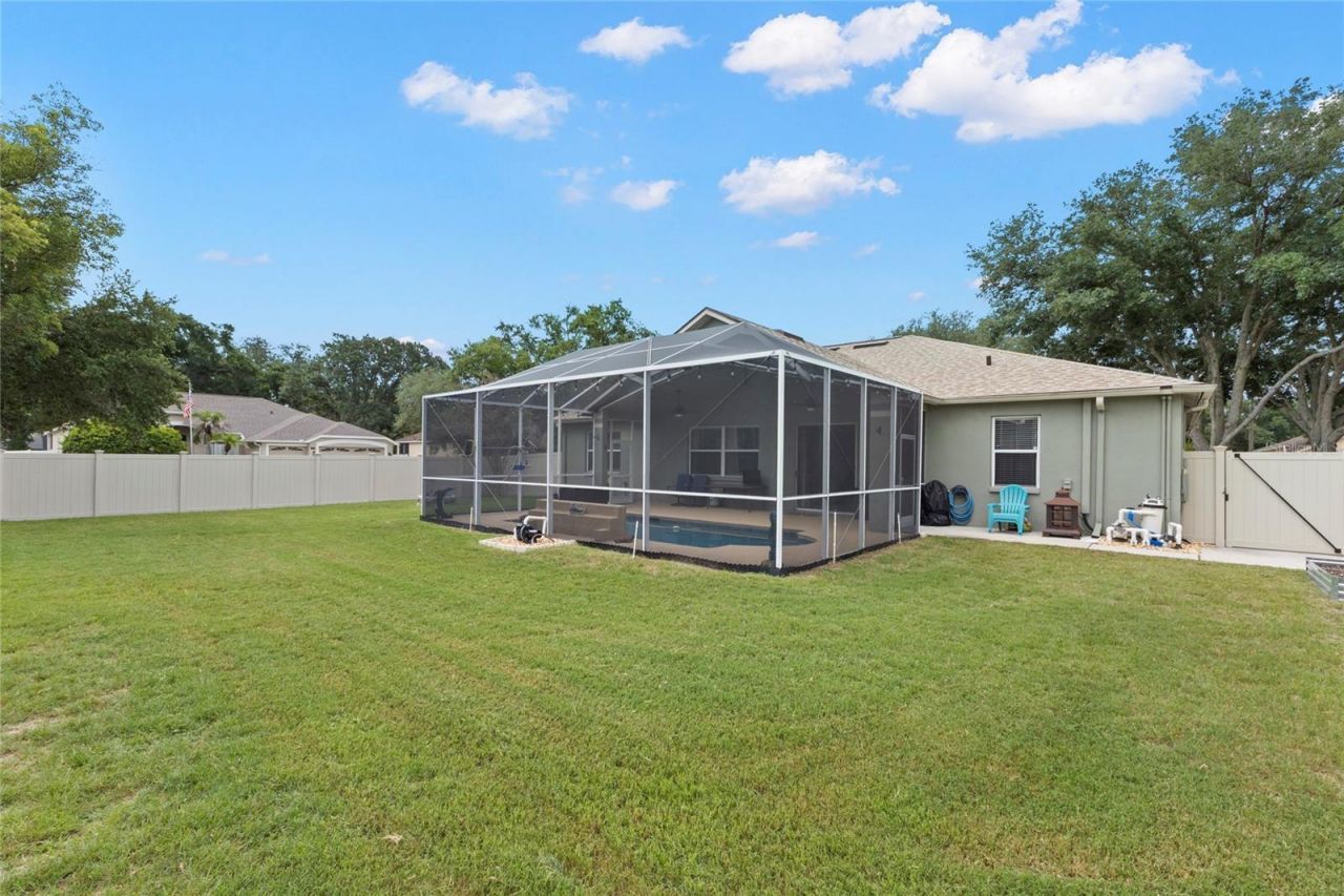 4038 Lithia Ridge Boulevard , Valrico, FL 33596 Photo