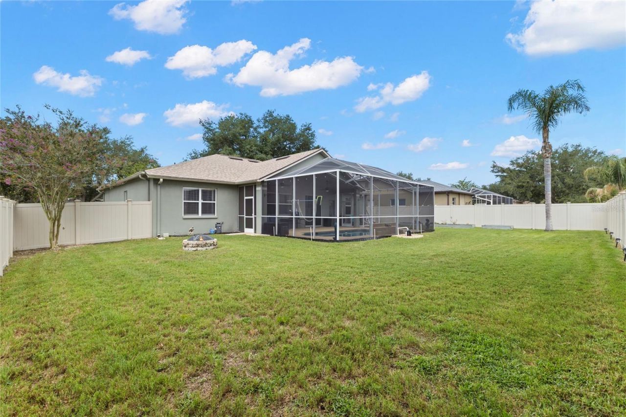 4038 Lithia Ridge Boulevard , Valrico, FL 33596 Photo