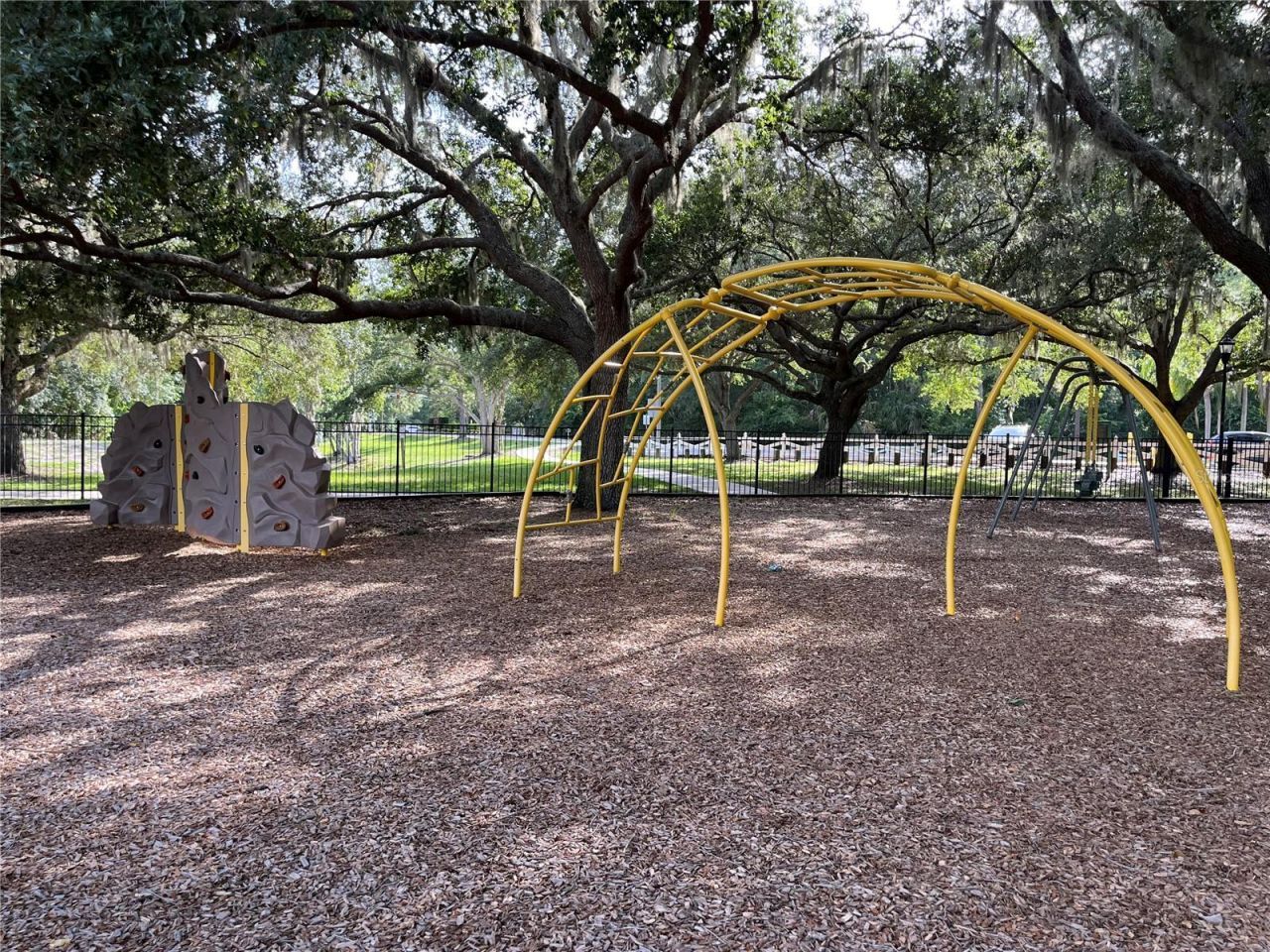 4038 Lithia Ridge Boulevard , Valrico, FL 33596 Photo