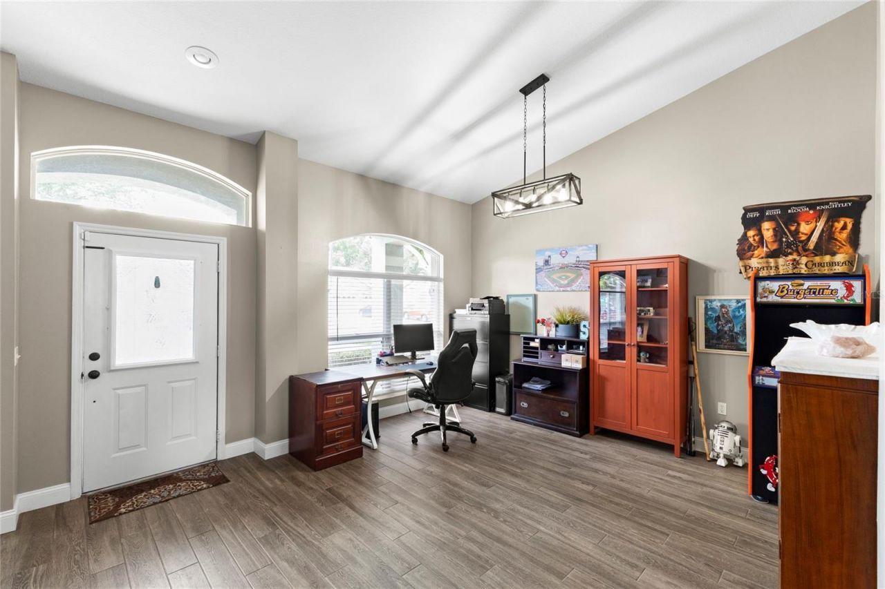4038 Lithia Ridge Boulevard , Valrico, FL 33596 Photo