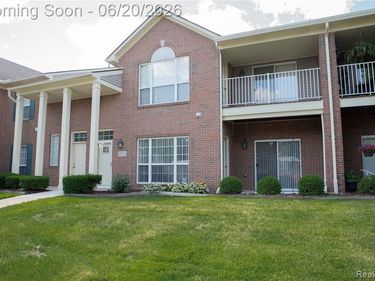 519 Cedar Street, Wyandotte, MI 48192