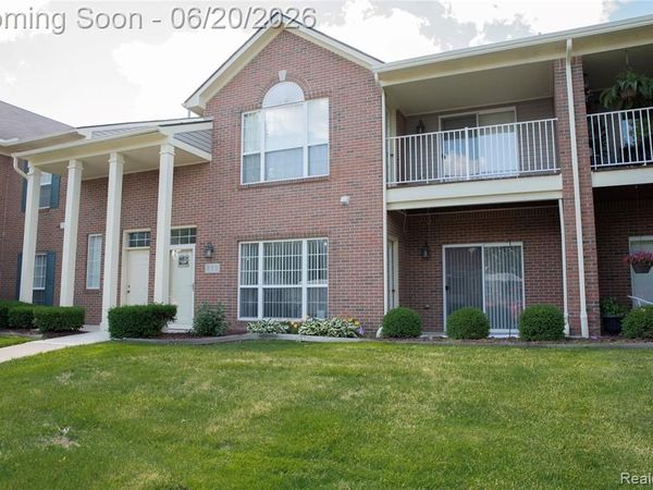 519 Cedar Street, Wyandotte, MI 48192