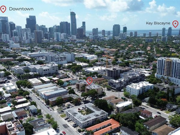 677 SW 9th Ave, Unit 212, Miami, FL 33130