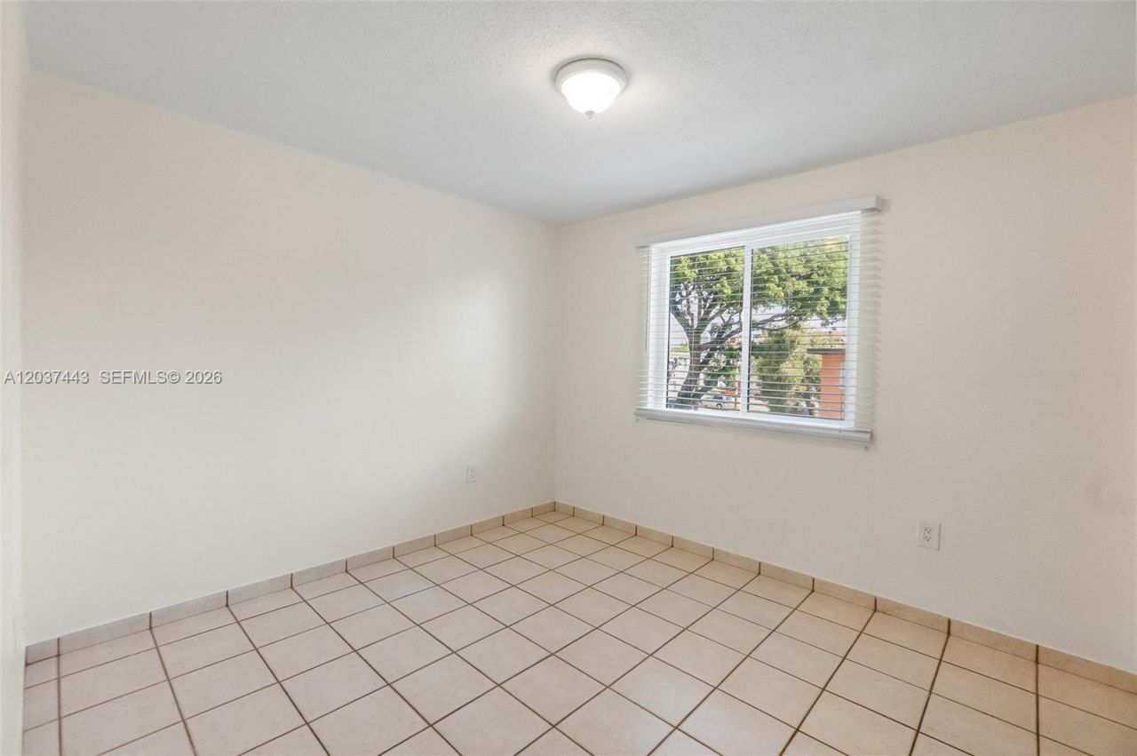 677 SW 9th Ave, Unit 212, Miami, FL 33130 Photo