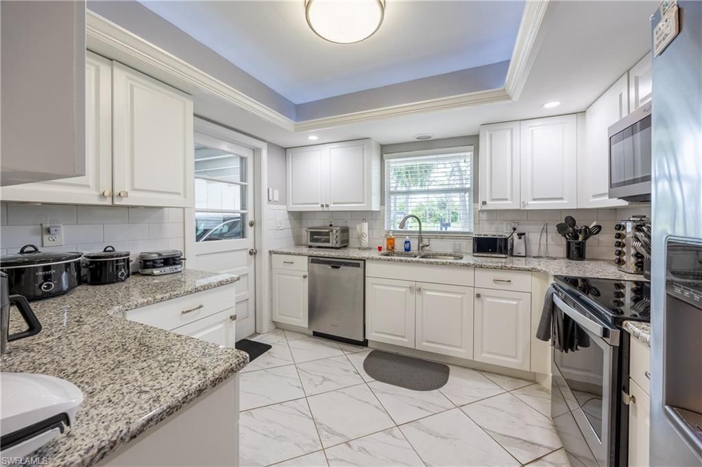 531 Pangola Dr, North Fort Myers, FL 33903 Photo
