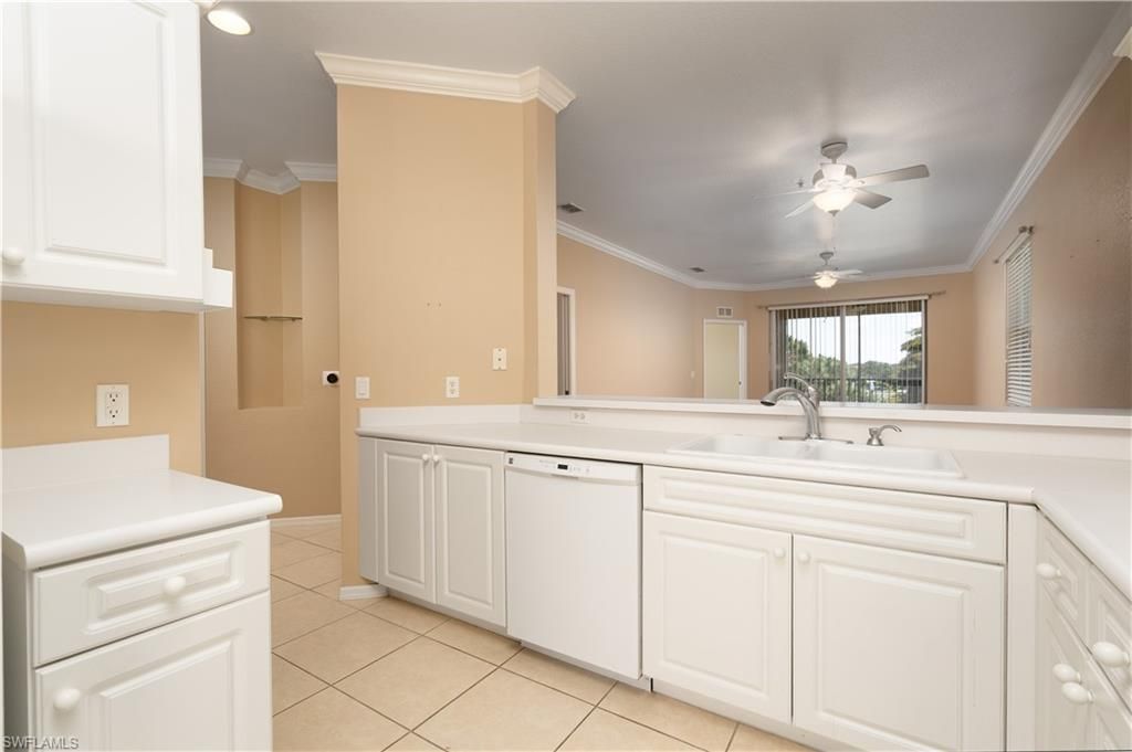 8320 Whiskey Preserve Cir, Unit 338, Fort Myers, FL 33919 Photo
