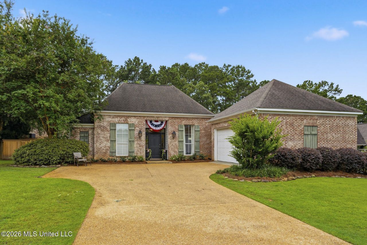 107 Sunflower Road, Madison, MS 39110 Main Photo