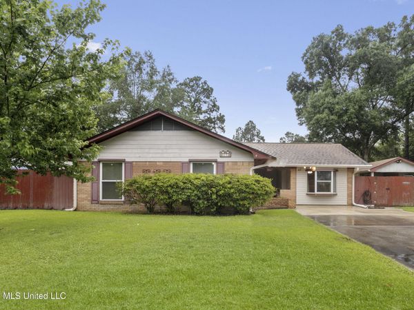 65 Opal Cove, Gulfport, MS 39503
