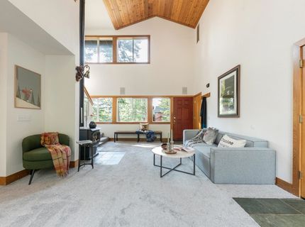 10165 Whitetail Lane, Truckee, CA 96161 Photo