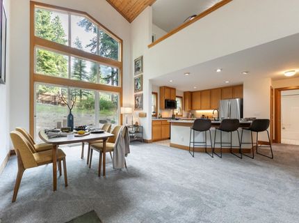10165 Whitetail Lane, Truckee, CA 96161 Photo