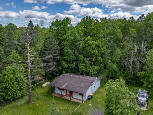 6028 S State Road 35 , Superior, WI 54880