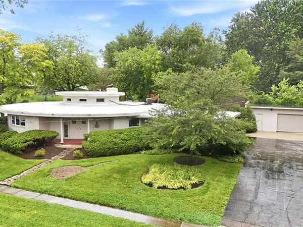 2501 Parklawn Drive, Kettering, OH 45440