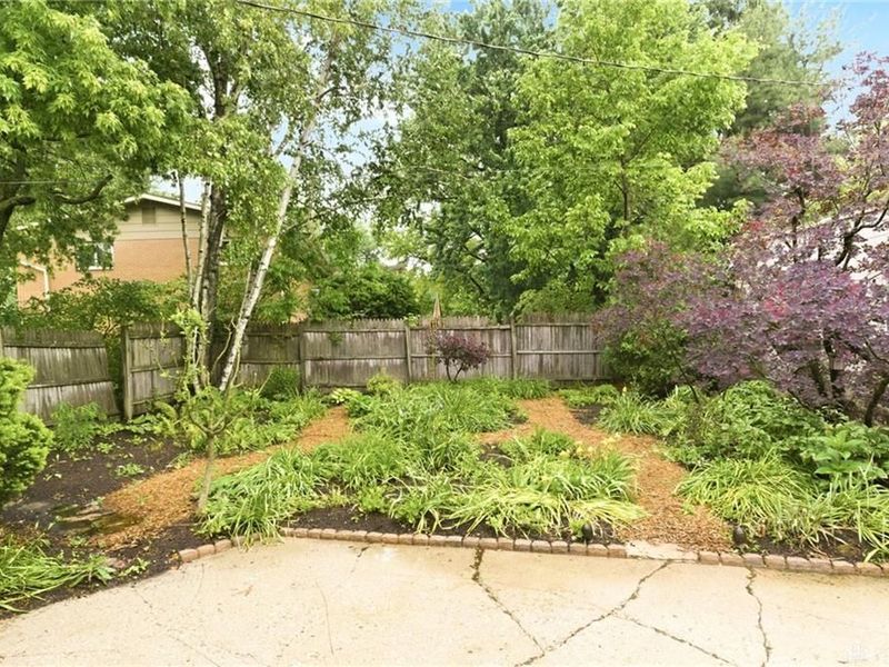 2501 Parklawn Drive, Kettering, OH 45440 Photo 43