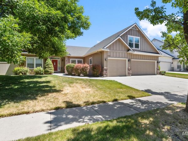 2716 S Bayou Bar Way, Meridian, ID 83642