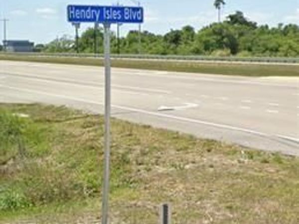 8 HENRY ISLES BLVD , CLEWISTON, FL 33440