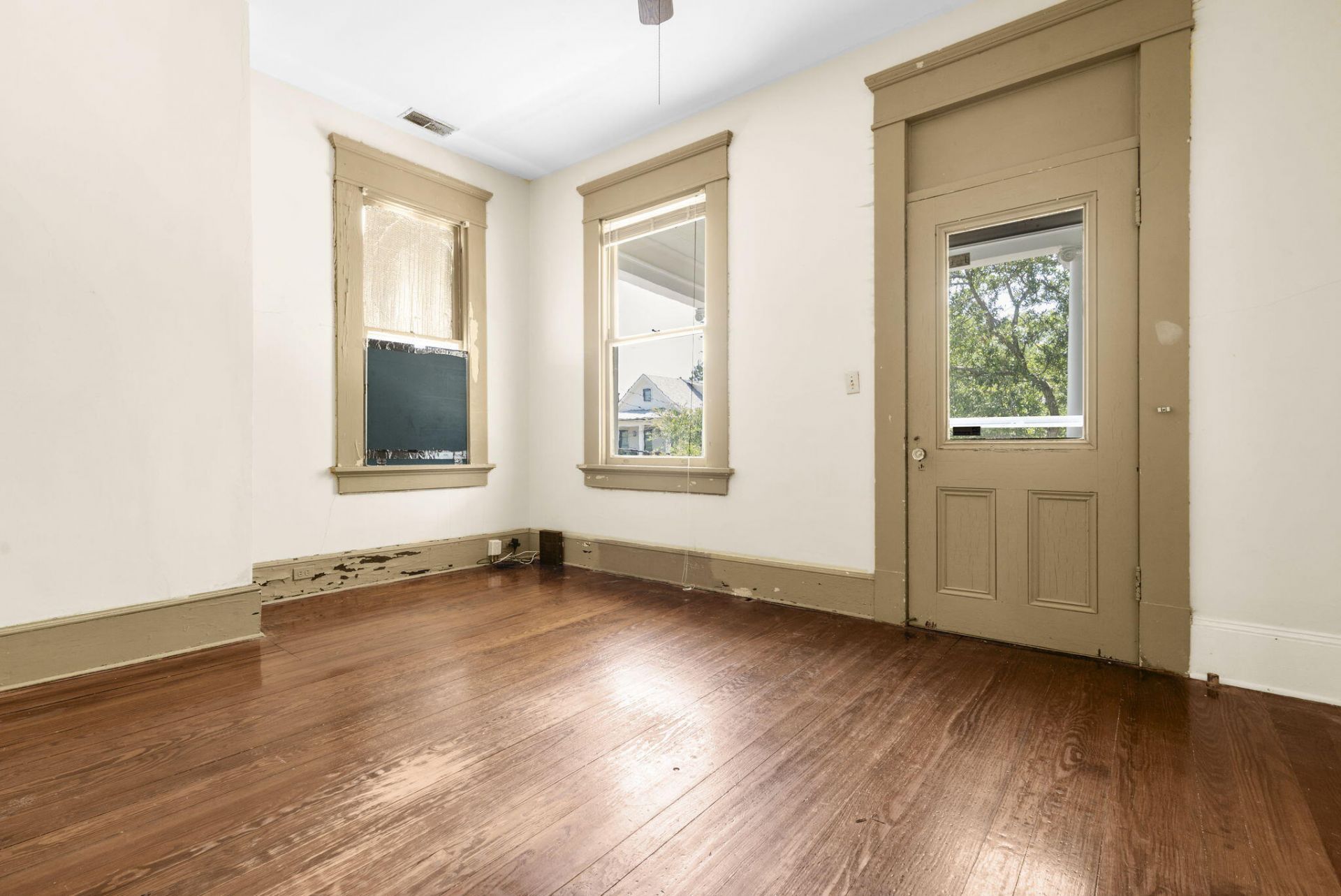 518 Huger Street Photo 37
