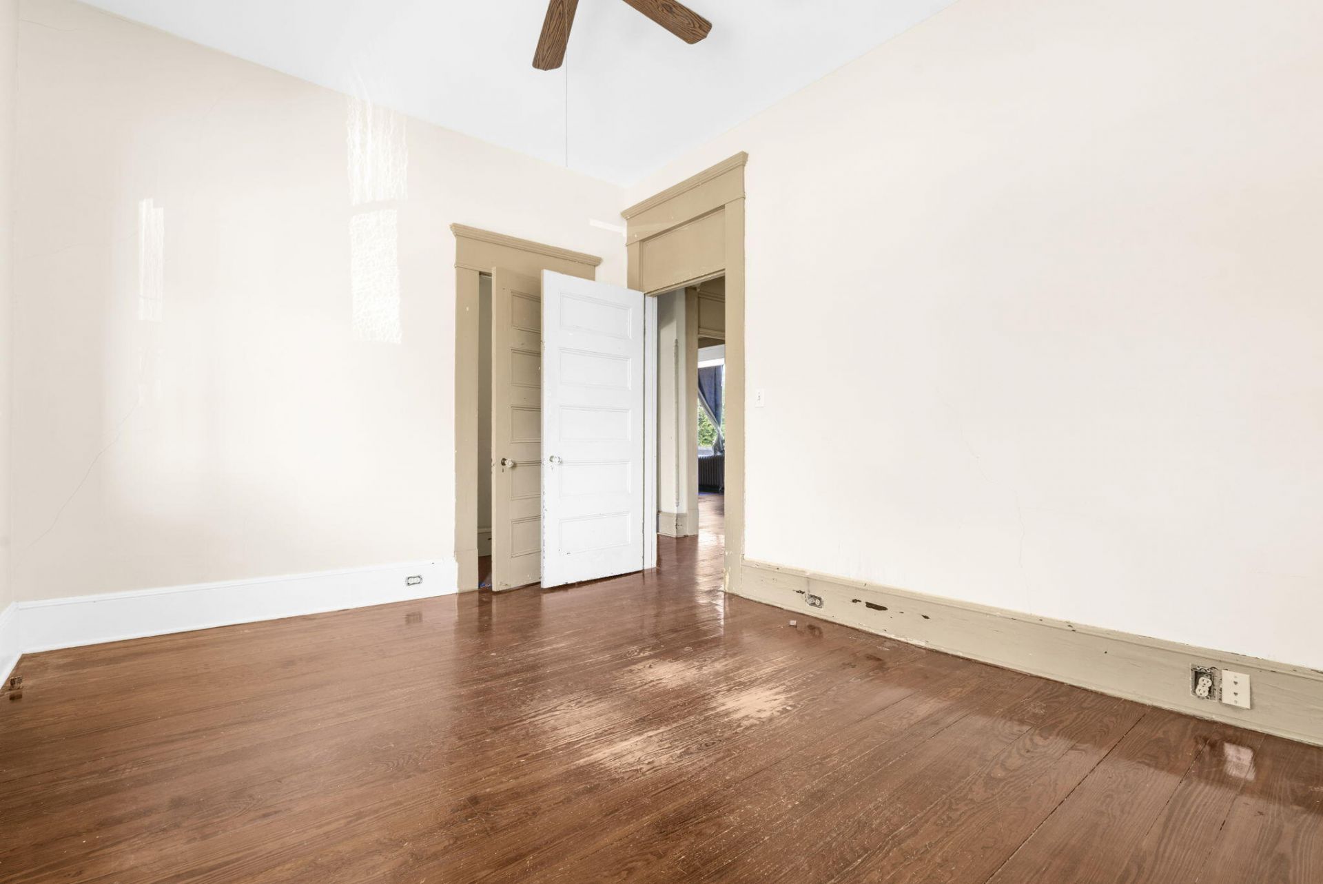 518 Huger Street Photo 38