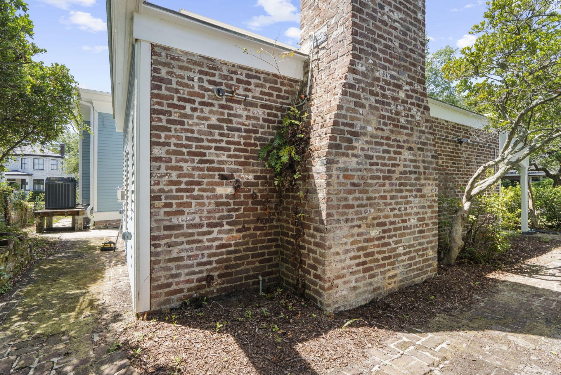 518 Huger Street Photo 48