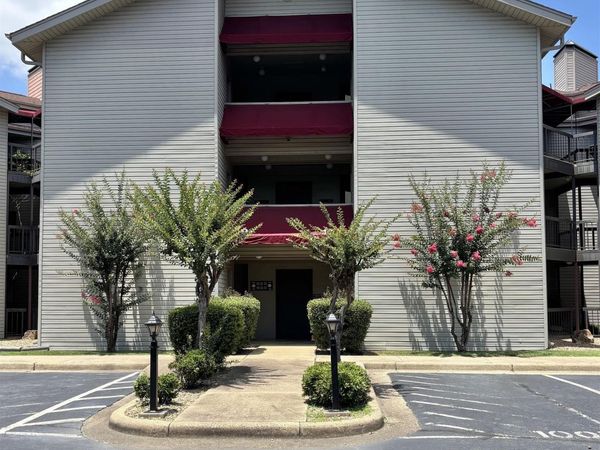 101 LONG ISLAND, Unit 904, Hot Springs, AR 71913