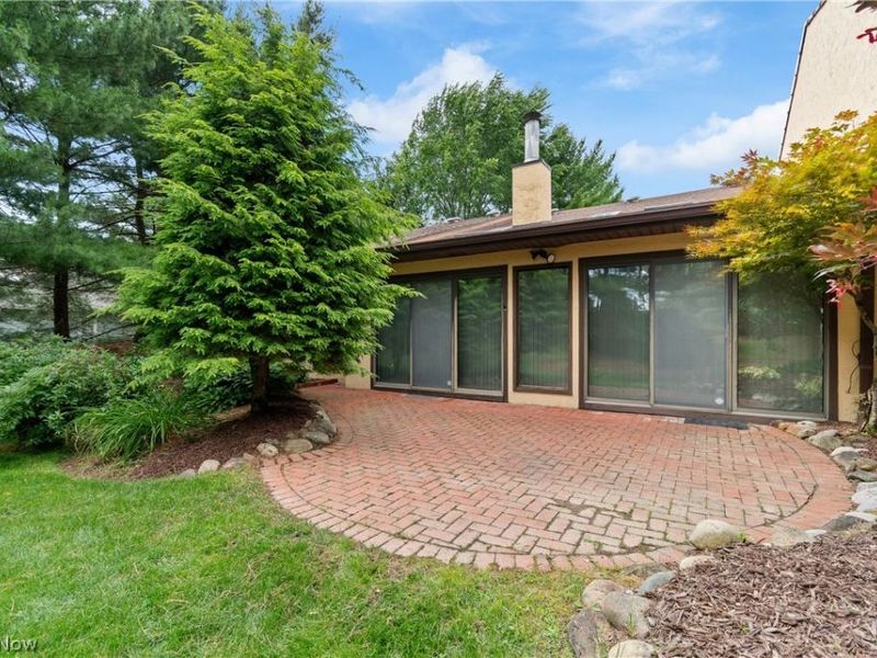 1935 Brookwood Drive, Akron, OH 44313 Photo 28